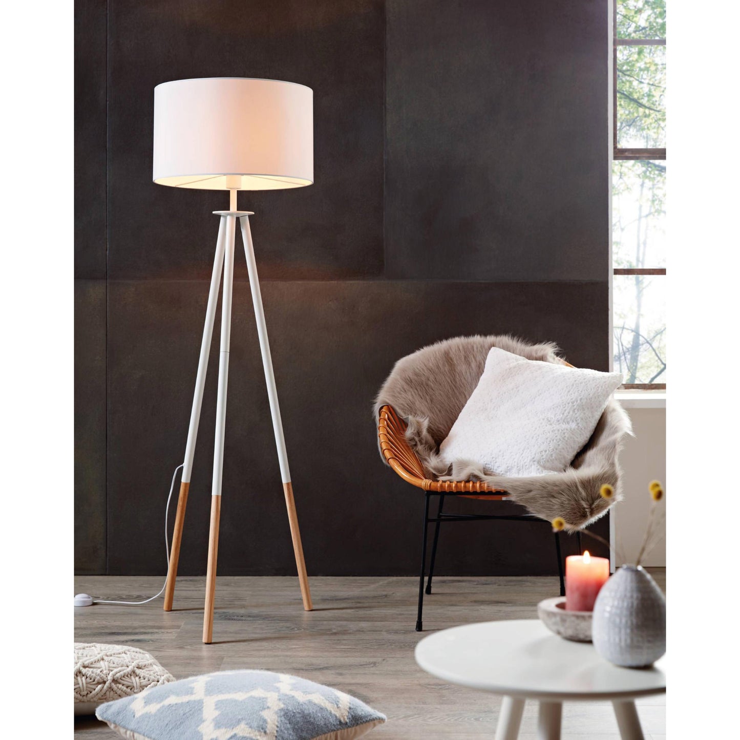 Bidford Wooden Tripod Floor Lamp, White